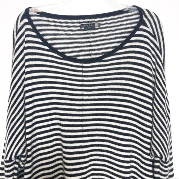 ANGORA WOOL Sweater Alice + Olivia Size M BLACK WHITE French Scoop Minimalist - Picture 5 of 13